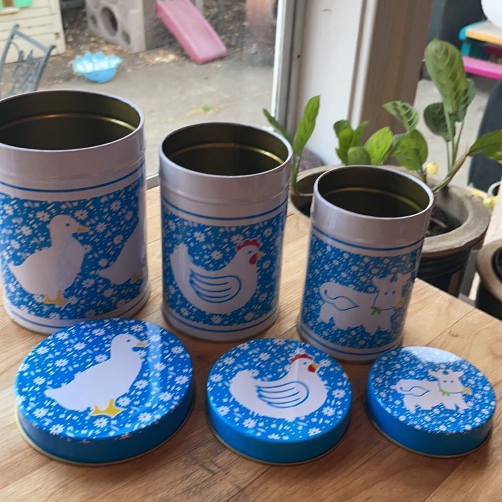 Farmhouse Metal Nesting Canisters + S&P Shakers - Picture 3 of 6